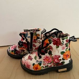 Toddler Floral Lace up Boots